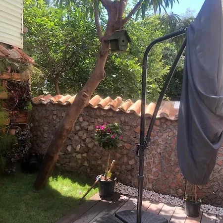 Villa Kaleici Muestakil Benzersiz Bahceli Harika Ev